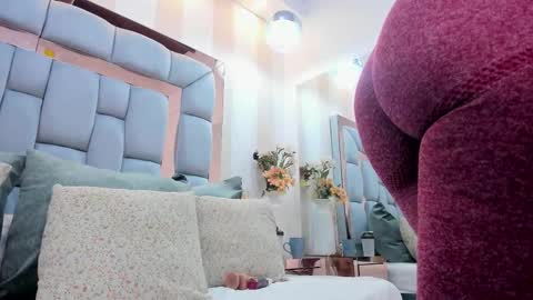 Charol  online show from 02/04/26, 12:22