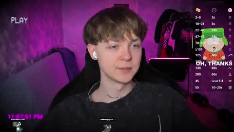 Snapshot of charonbaby1 chatting on 02/12/25, 08:07 lynxy online show from 02/12/25, 08:07