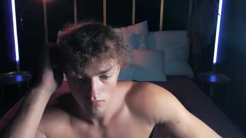 Chase online show from 09/16/25, 10:05