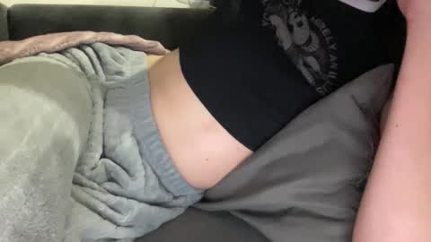 Snapshot of chase_vicky chatting on 09/22/25, 08:33 Vicky online show from 09/22/25, 08:33