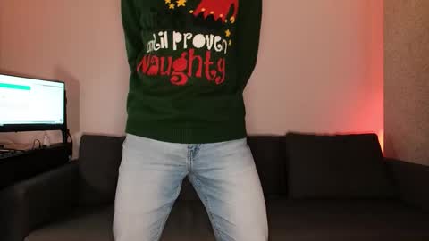 Snapshot of chasingwhiterabbit chatting on 12/21/25, 10:06 Chasing Rabbit online show from 12/21/25, 10:06