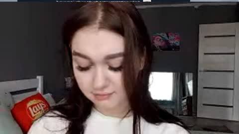 Snapshot of chastityschirmer chatting on 06/09/26, 07:31 Emma online show from 06/09/26, 07:31