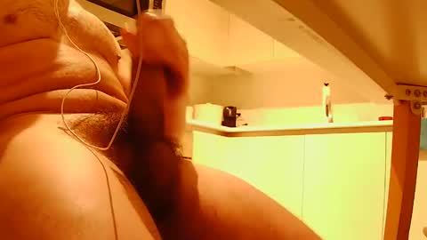 chat40 online show from 02/12/25, 12:27