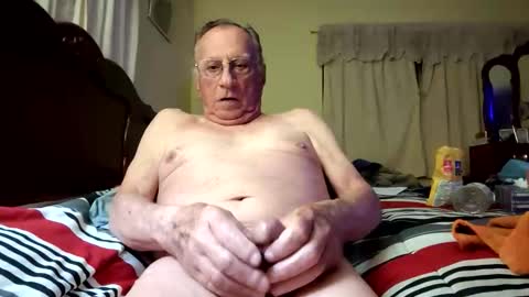 chatoffmale60 online show from 04/02/26, 12:25