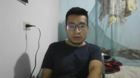Snapshot of chatosawaldo chatting on 06/08/26, 04:18 HornyMOG online show from 06/08/26, 04:18