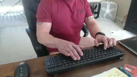 Snapshot of chattingfun101 chatting on 02/26/25, 07:27 chattingfun101 online show from 02/26/25, 07:27