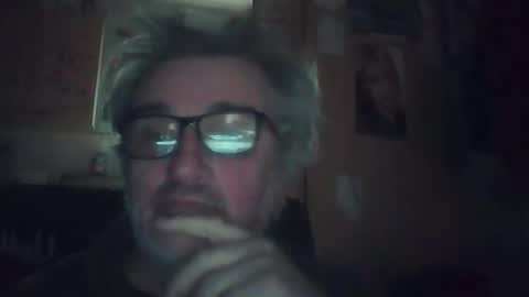 Snapshot of chatubatelee555 chatting on 02/15/26, 01:52 lee online show from 02/15/26, 01:52