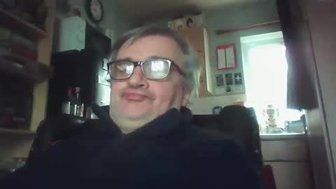 Snapshot of chatubatelee555 chatting on 03/07/26, 03:31 lee online show from 03/07/26, 03:31