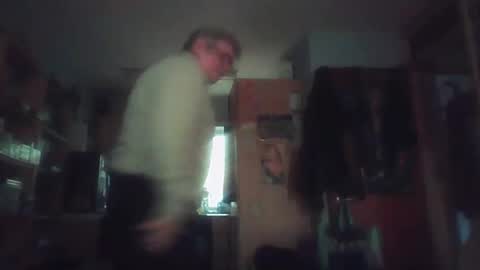 Snapshot of chatubatelee555 chatting on 03/17/26, 06:00 lee online show from 03/17/26, 06:00