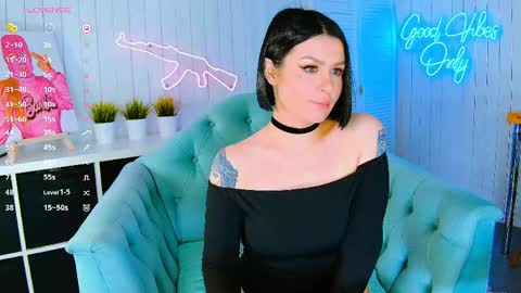 Snapshot of chaturkaterina chatting on 05/17/26, 03:04 Miss Harmony online show from 05/17/26, 03:04