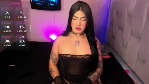 Sophie  online show from 12/23/25, 03:26