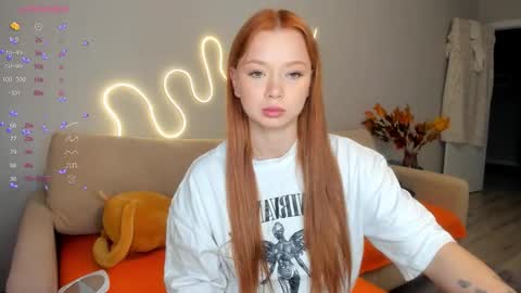 Snapshot of chaturrbaby chatting on 09/09/25, 02:49 Em online show from 09/09/25, 02:49