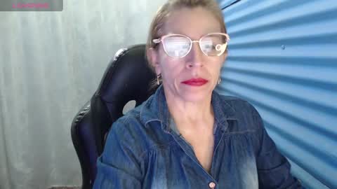 CHAYLA VICTORIA RUIZ  online show from 03/26/26, 10:43