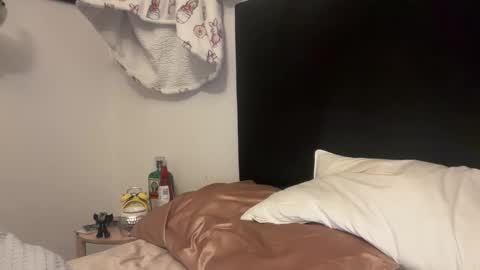 Chaz online show from 11/05/25, 08:47