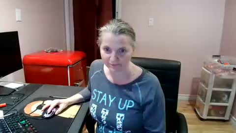 chealsiek online show from 11/06/25, 01:28