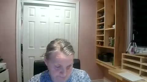 chealsiek online show from 12/04/25, 02:43