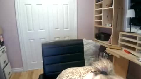 chealsiek online show from 12/22/25, 02:30