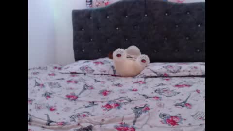 adhara online show from 03/03/26, 06:19