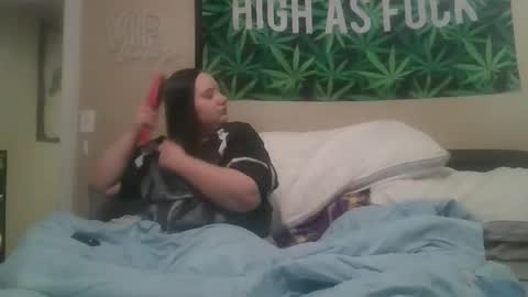 Snapshot of cheekychick420 chatting on 12/14/25, 12:05 cheekychick420 online show from 12/14/25, 12:05