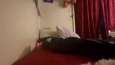 Snapshot of chefboii89 chatting on 01/02/25, 10:48 chefboii89 online show from 01/02/25, 10:48