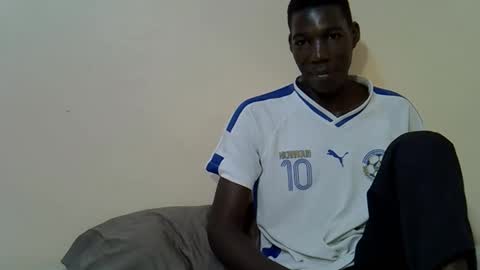 Snapshot of chekyboys_ chatting on 12/03/25, 06:21 chekyboys_ online show from 12/03/25, 06:21