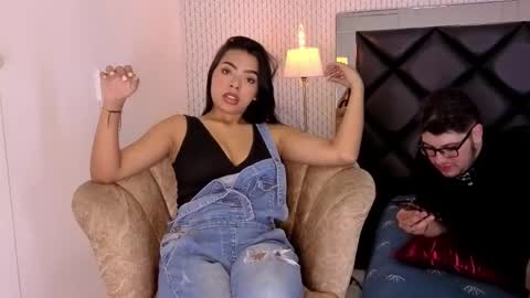 Snapshot of chel_seth chatting on 12/14/25, 08:57 online show from 12/14/25, 08:57