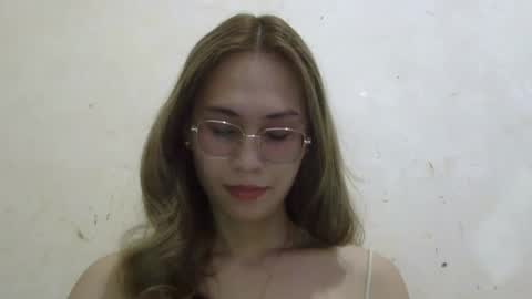 Snapshot of chelly4u69 chatting on 03/01/25, 10:34 chelly4u69 online show from 03/01/25, 10:34