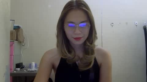 Snapshot of chelly4u69 chatting on 10/02/25, 04:41 chelly4u69 online show from 10/02/25, 04:41