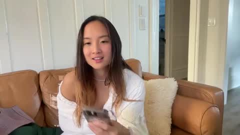 Snapshot of chellybear101 chatting on 12/11/24, 05:59 chellybear101 online show from 12/11/24, 05:59