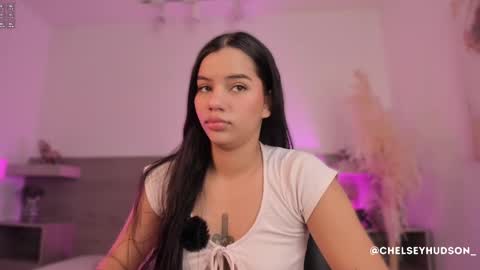 chelsey_hudson online show from 10/07/25, 11:51