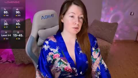 Snapshot of chelsey_rayne chatting on 05/05/26, 08:39 Instagram faroffland online show from 05/05/26, 08:39