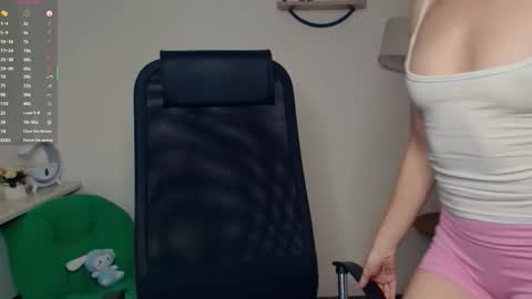 chelsiecleal online show from 02/15/26, 08:16