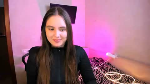 Snapshot of chelsyluxex chatting on 07/05/26, 12:50 Chelsy Luxe online show from 07/05/26, 12:50