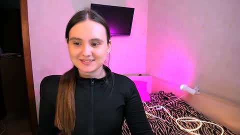 Snapshot of chelsyluxex chatting on 07/06/26, 10:12 Chelsy Luxe online show from 07/06/26, 10:12