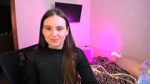 Snapshot of chelsyluxex chatting on 07/12/26, 11:45 Chelsy Luxe online show from 07/12/26, 11:45