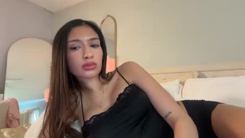 cherliecarmen online show from 04/19/26, 07:49