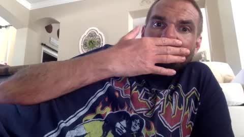 cherokeebatman88 online show from 04/12/26, 05:29
