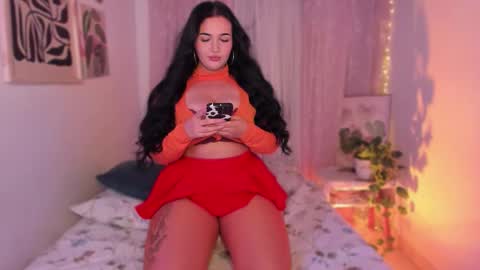 Snapshot of cherries_and_wine_ chatting on 11/28/25, 10:34 cherries_and_wine_ online show from 11/28/25, 10:34