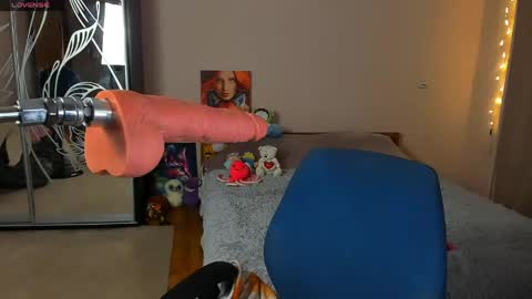 Emily online show from 04/22/26, 06:20