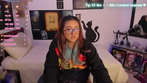 cherry_blushh online show from 11/21/25, 09:24