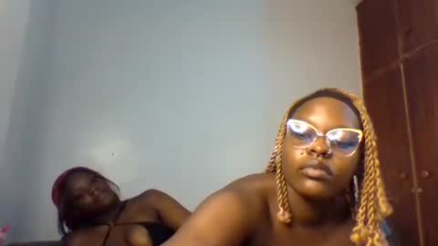 Fafa online show from 03/28/26, 01:27