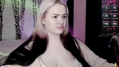 Snapshot of cherry_elfcat chatting on 02/01/26, 12:04 cherry_elfcat online show from 02/01/26, 12:04