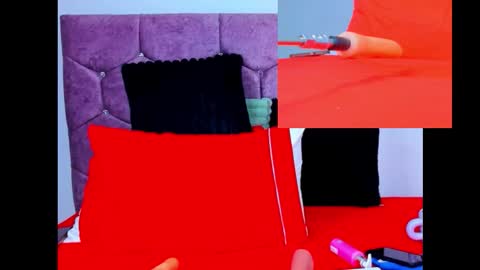 cherry_leilany_ online show from 11/11/25, 06:57