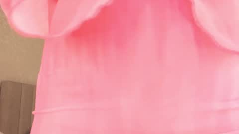 Snapshot of cherry_misaki chatting on 01/24/25, 10:41 misaki  online show from 01/24/25, 10:41