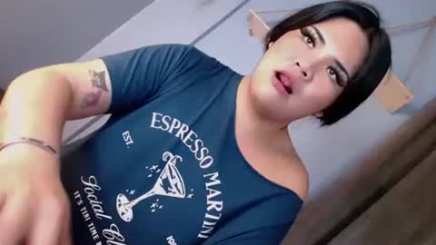 Snapshot of cherry_pie28 chatting on 02/25/26, 01:37 blaire online show from 02/25/26, 01:37