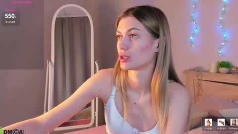 cherry_pr1ce online show from 04/13/26, 11:54