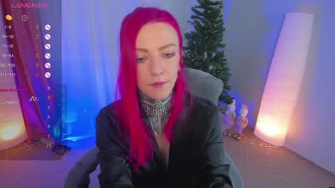 Snapshot of cherry_roxy chatting on 01/05/25, 08:31 Roxy online show from 01/05/25, 08:31
