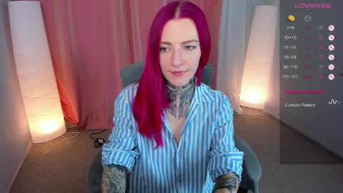 Snapshot of cherry_roxy chatting on 01/20/25, 02:32 Roxy online show from 01/20/25, 02:32
