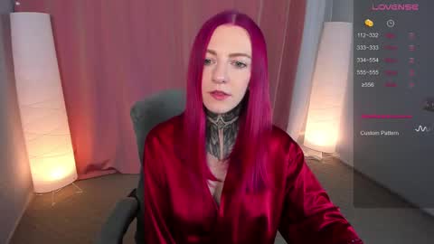 Snapshot of cherry_roxy chatting on 02/09/25, 08:34 Roxy online show from 02/09/25, 08:34