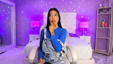 Sussan Cherry  online show from 02/04/25, 03:44